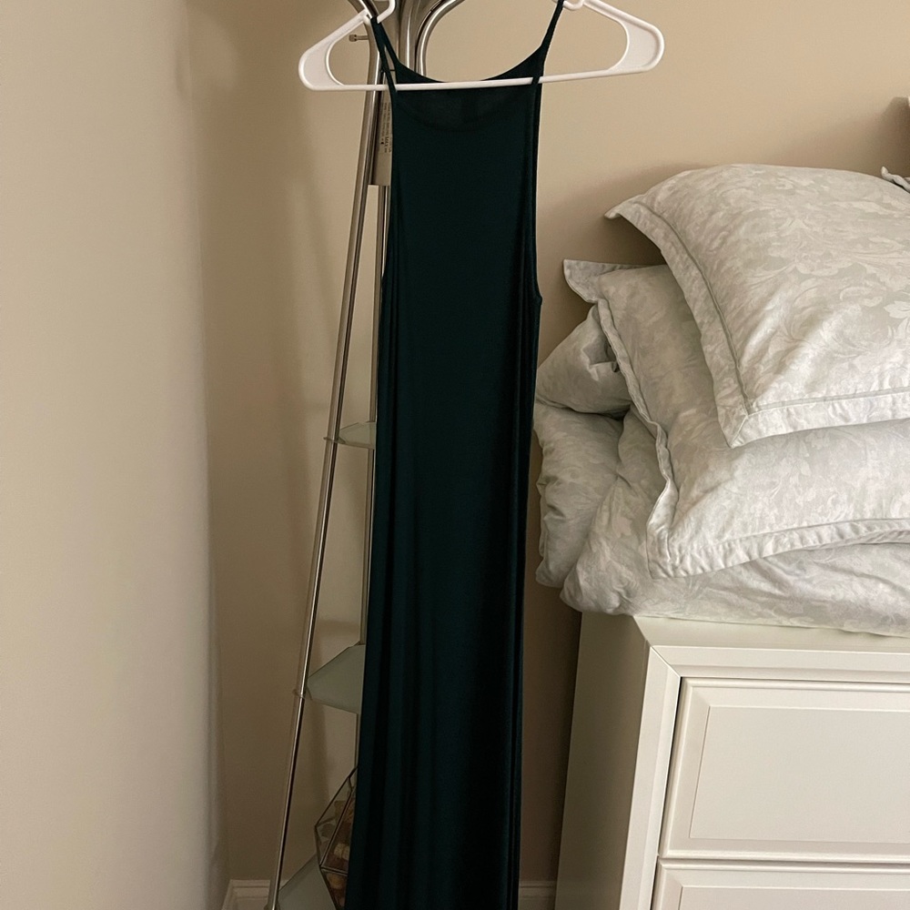 Ribbed maxi dress